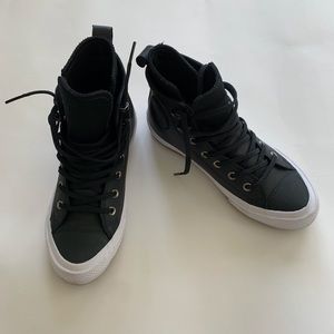 Converse hi tops